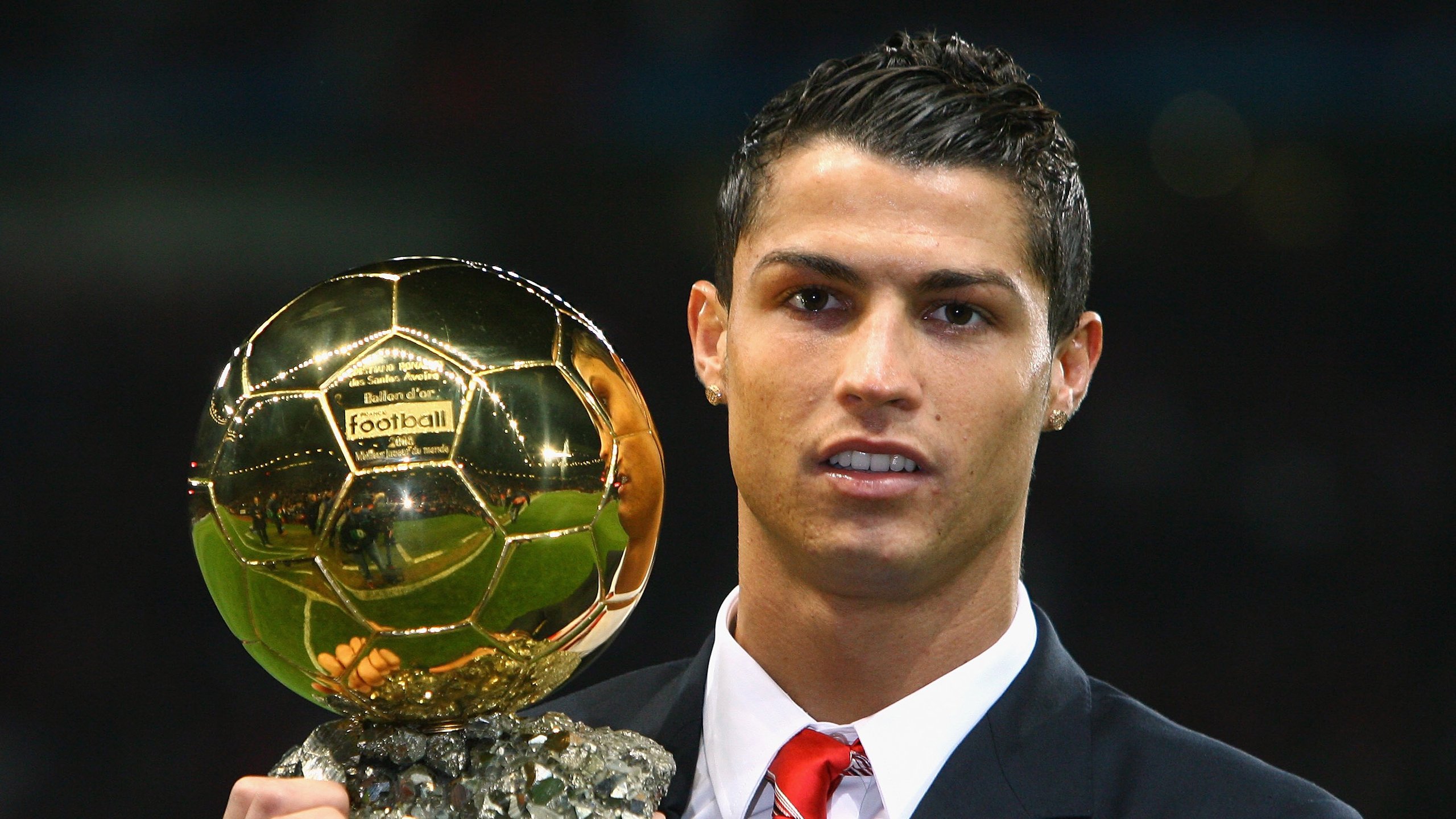 英超年度最精彩进球评选揭晓,谁能获胜?,英超精彩进球集锦